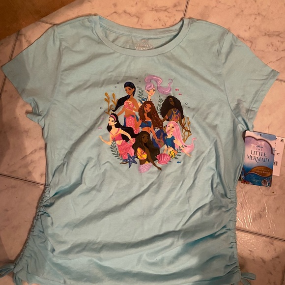Disney The Little Mermaid shirt- new with tags 🧜‍♀️ - Picture 9 of 16